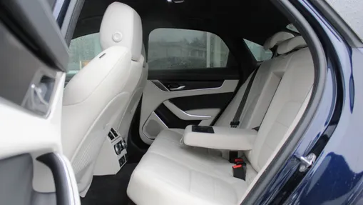 JAGUAR XF XF 2.0 D200 mHEV R-Dynamic HSE