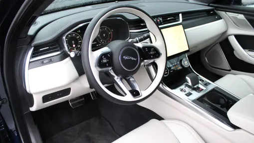 JAGUAR XF XF 2.0 D200 mHEV R-Dynamic HSE