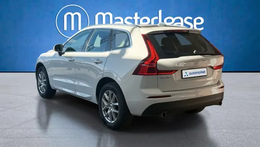 VOLVO XC60 XC60 B4 B Momentum Pro aut