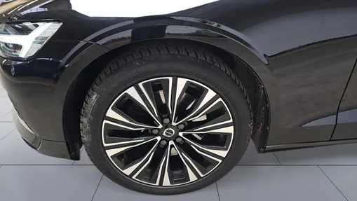 VOLVO V60 V60 B3 B Plus Bright aut
