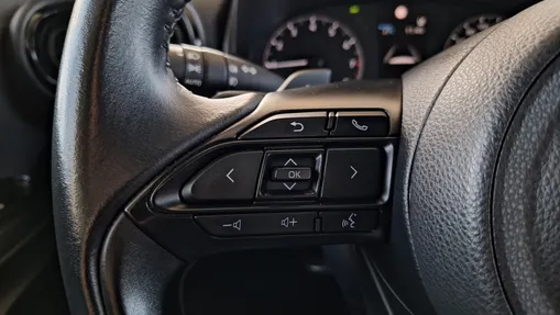 TOYOTA Yaris Yaris 1.5 Comfort CVT