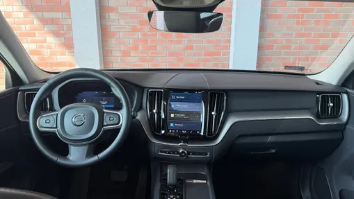 VOLVO XC60 XC60 B4 B Momentum Pro aut