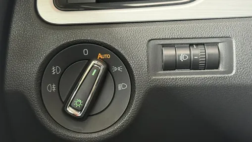 SKODA Rapid Rapid 1.0 TSI Ambition