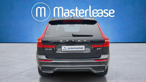 VOLVO XC60 XC60 B4 D AWD Plus Dark aut
