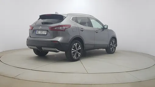 NISSAN Qashqai Qashqai 1.3 DIG-T N-Connecta DCT
