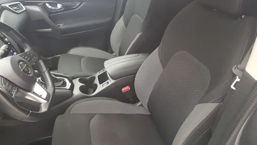 NISSAN Qashqai Qashqai 1.3 DIG-T N-Connecta DCT