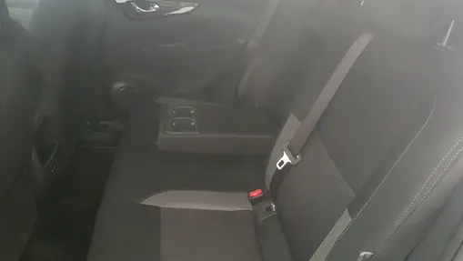 NISSAN Qashqai Qashqai 1.3 DIG-T N-Connecta DCT