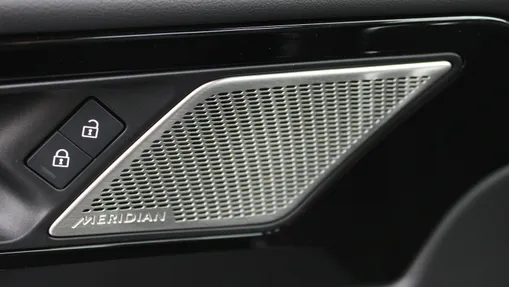 JAGUAR XE XE 2.0 D200 mHEV R-Dynamic SE aut Nowy