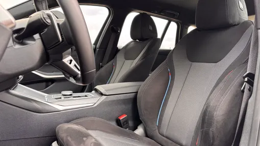 BMW Seria 3 330i xDrive M Sport aut