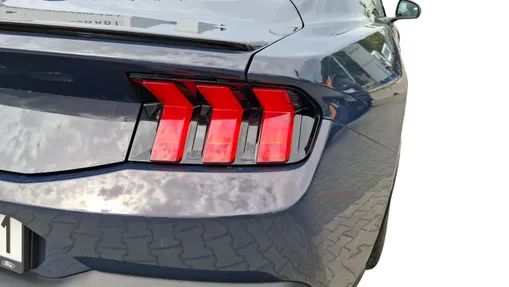 FORD Mustang Mustang 5.0 Ti-VCT V8 Dark Horse