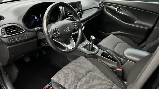 HYUNDAI i30 i30 1.5 DPI Modern