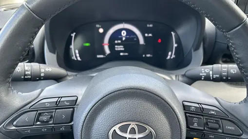 TOYOTA Yaris Yaris Hybrid 1.5 Style