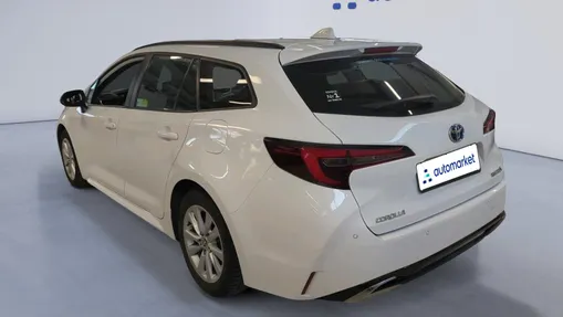 TOYOTA Corolla Corolla 1.8 Hybrid Comfort