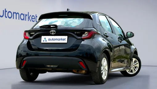 TOYOTA Yaris Yaris Hybrid 1.5 Comfort