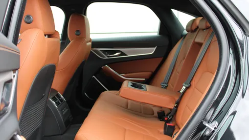JAGUAR XF XF 2.0 D200 mHEV AWD R-Dynamic SE