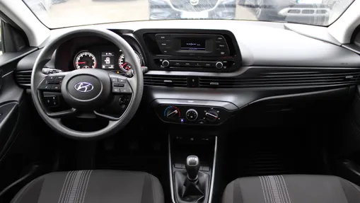 HYUNDAI i20 i20 1.2 Pure