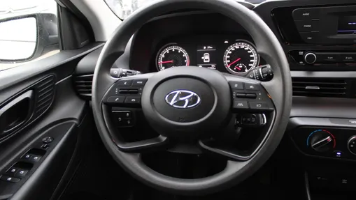 HYUNDAI i20 i20 1.2 Pure