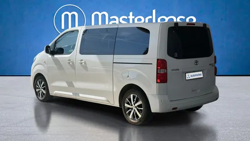 TOYOTA Proace Verso Proace Verso 2.0 D4-D Medium Family Aut.