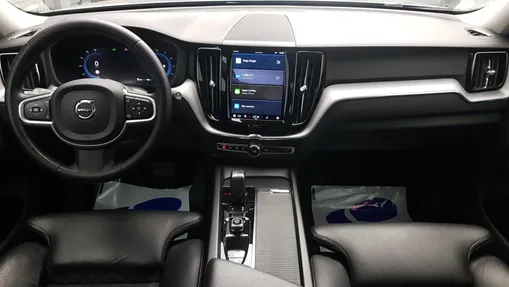 VOLVO XC60 XC60 B5 D AWD Momentum Pro aut