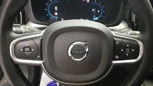 VOLVO XC60 XC60 B5 D AWD Momentum Pro aut