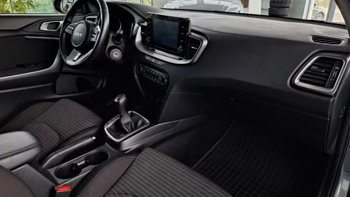 KIA Cee'd Ceed 1.5 T-GDI M