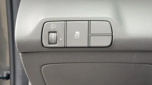 HYUNDAI Elantra Elantra 1.6 Executive CVT