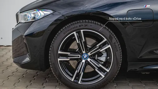 BMW Seria 3 330e xDrive M Sport sport-aut