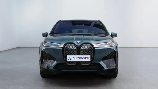 BMW iX iX xDrive40 71kWh