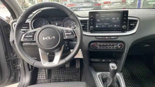 KIA Cee'd Ceed 1.5 T-GDI M