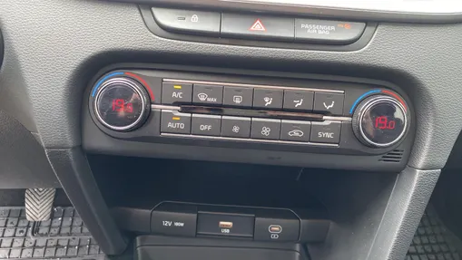 KIA Cee'd Ceed 1.5 T-GDI M