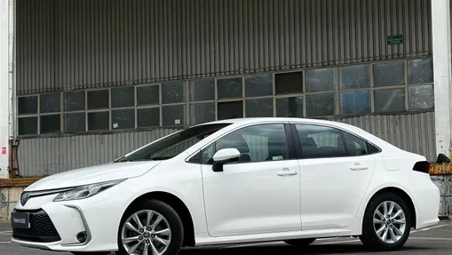 TOYOTA Corolla Corolla 1.8 Hybrid Comfort