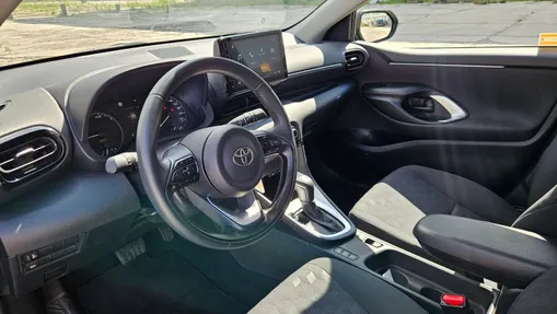 TOYOTA Yaris Yaris Hybrid 1.5 Comfort