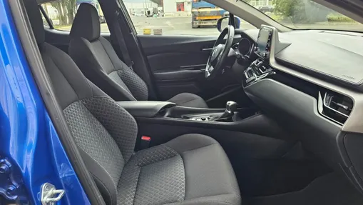 TOYOTA C-HR C-HR 1.8 Hybrid Comfort