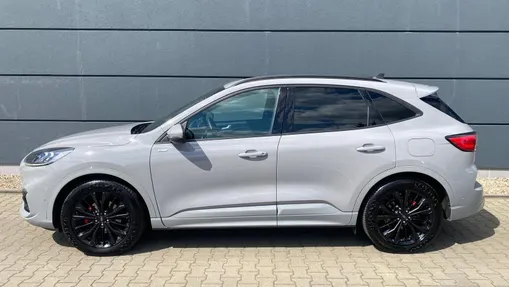 FORD Kuga Kuga 2.5 FHEV FWD Graphite Tech Edition e-CVT