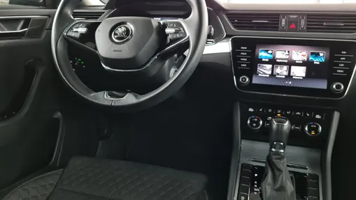 SKODA Superb Superb 2.0 TDI SCR Ambition DSG
