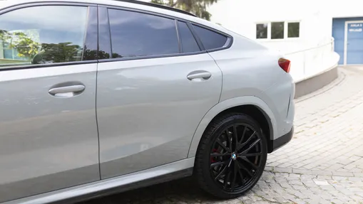 BMW X6 X6 M60i mHEV sport-aut