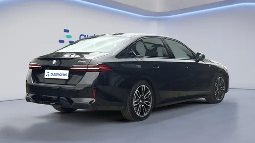 BMW Seria 5 520i mHEV M Sport aut