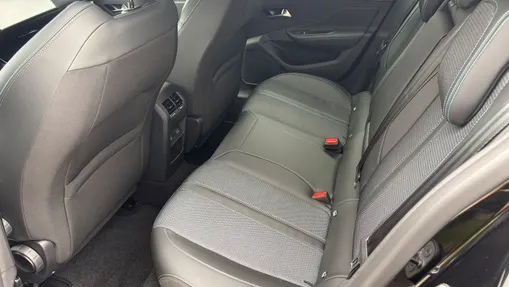 PEUGEOT 308 308 1.2 PureTech Allure S&S EAT8