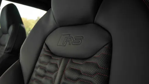 AUDI Q8 / E-Tron RS Q8 TFSI mHEV Quattro Tiptronic