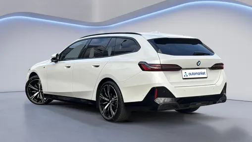 BMW Seria 5 540d xDrive mHEV M Sport aut