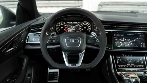 AUDI Q8 / E-Tron RS Q8 TFSI mHEV Quattro Tiptronic