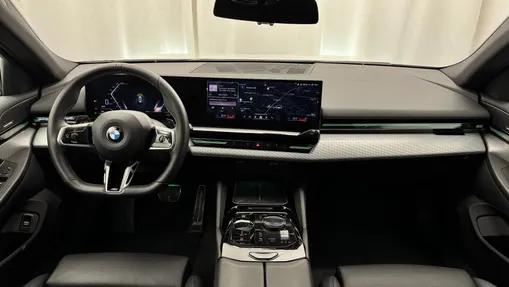 BMW Seria 5 520d xDrive mHEV M Sport aut
