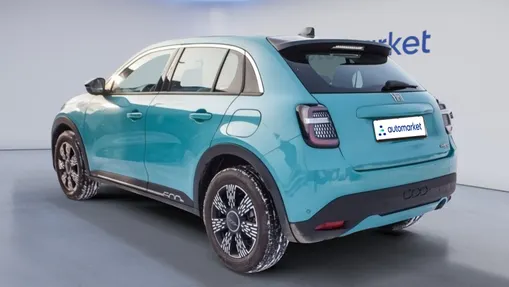 FIAT 600 600 1.2 Turbo Hybrid eDCT