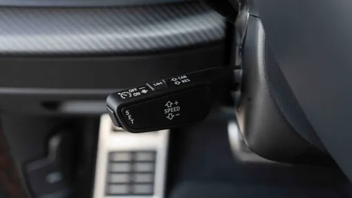 AUDI Q8 / E-Tron RS Q8 TFSI mHEV Quattro Tiptronic