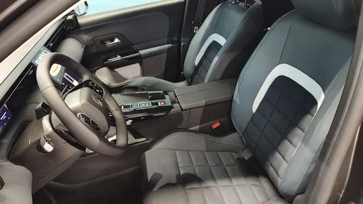 CITROEN C5 Aircross C5 Aircross 1.2 mHEV Plus eDCT6 Nowy