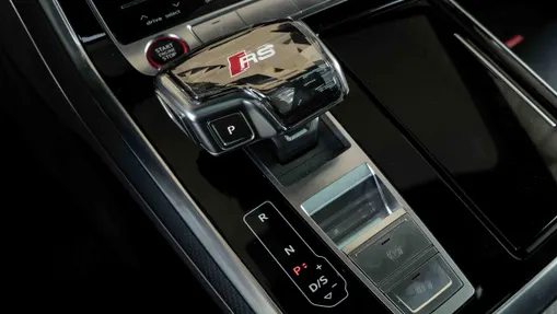 AUDI Q8 / E-Tron RS Q8 TFSI mHEV Quattro Tiptronic
