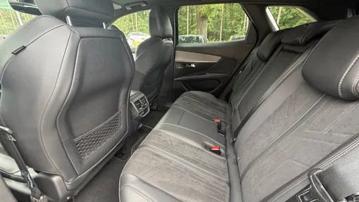 PEUGEOT 3008 3008 1.6 PureTech Hybrid4 PHEV GT Pack S&S EAT8