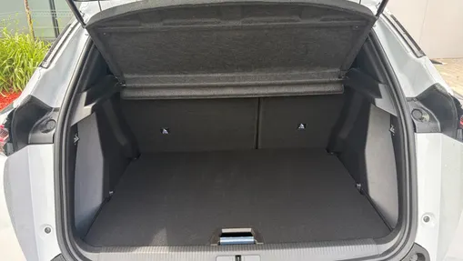 PEUGEOT 2008 2008 PureTech mHEV Allure e-DCS6 Nowy