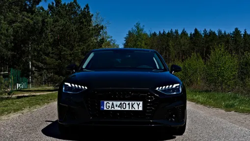 AUDI A4 A4 2.0 TFSI S tronic