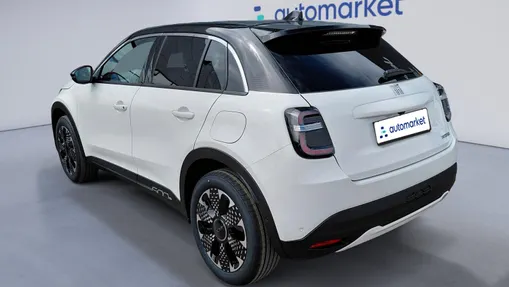 FIAT 600 600 1.2 Turbo Hybrid La Prima eDCT Nowy